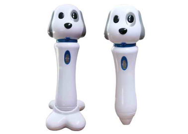 Белые пластичные малыши учя собаку ручки милую воспитательную с записью/MP3